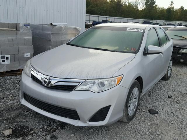 4T4BF1FK9CR192278 - 2012 TOYOTA CAMRY SILVER photo 2