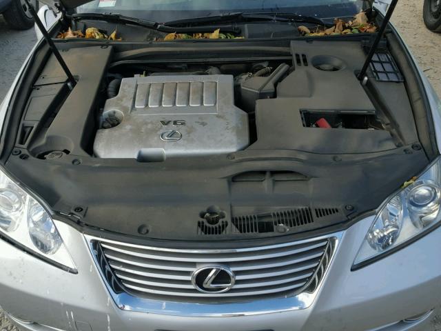 JTHBJ46G882261344 - 2008 LEXUS ES SILVER photo 7