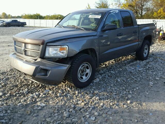 1D7HW38KX8S613886 - 2008 DODGE DAKOTA GRAY photo 2