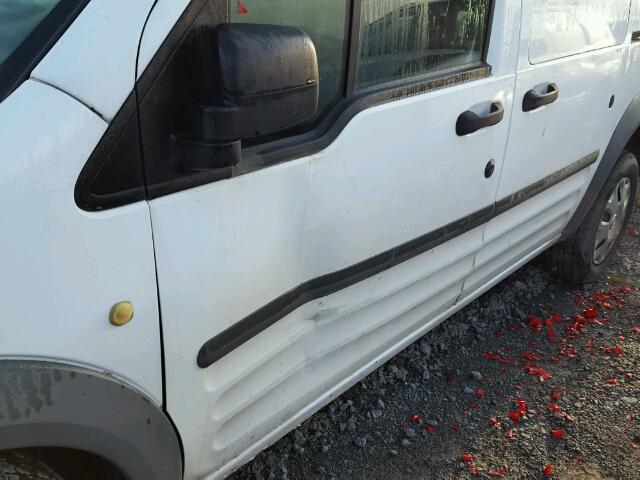 NM0LS7BN3AT035511 - 2010 FORD TRANSIT CO WHITE photo 9