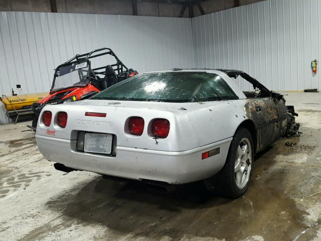 1G1YY22P4T5104783 - 1996 CHEVROLET CORVETTE GRAY photo 4