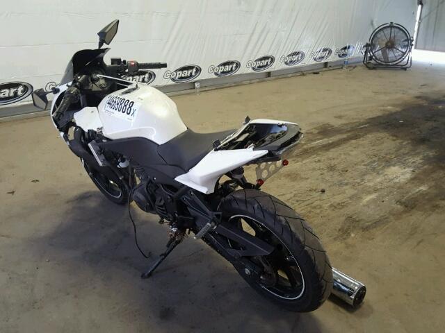 JKAEXMJ199DA27068 - 2009 KAWASAKI EX250 J WHITE photo 3