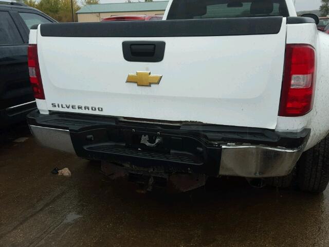 1GC3KZCG5DF214778 - 2013 CHEVROLET SILVERADO WHITE photo 6