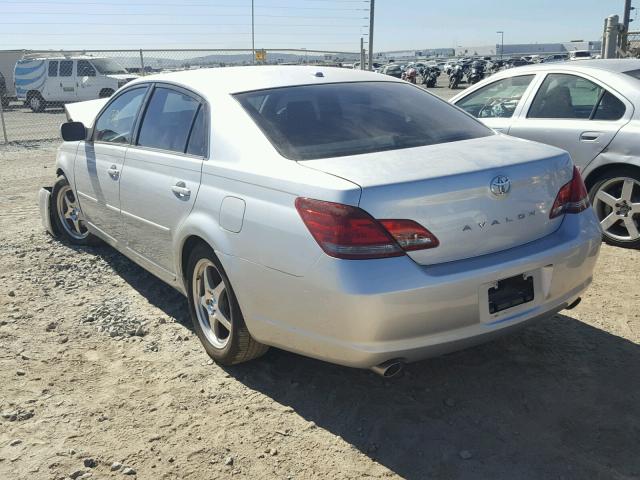 4T1BK36B49U343652 - 2009 TOYOTA AVALON XL SILVER photo 3