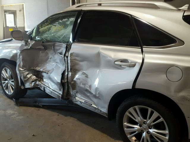 JTJBC1BA5A2004222 - 2010 LEXUS RX 450 SILVER photo 10