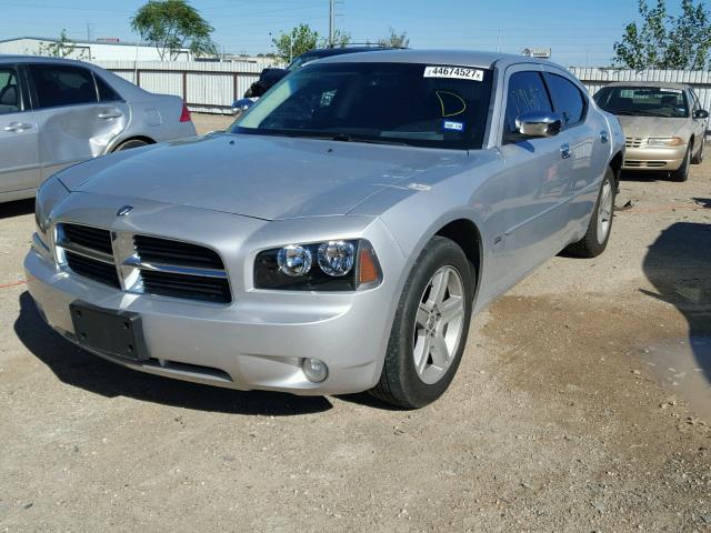 2B3CA3CV9AH188440 - 2010 DODGE CHARGER SILVER photo 2