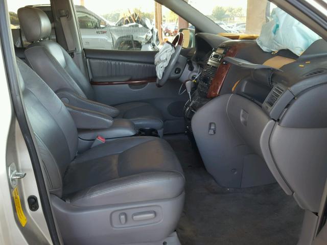 5TDZA22C25S285439 - 2005 TOYOTA SIENNA XLE SILVER photo 5