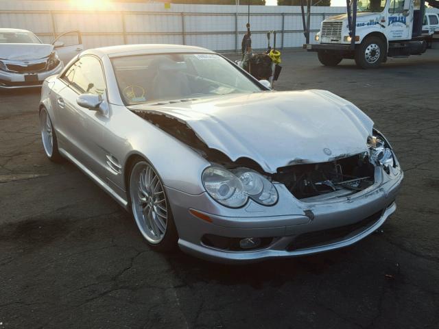 WDBSK75F85F105087 - 2005 MERCEDES-BENZ SL SILVER photo 1