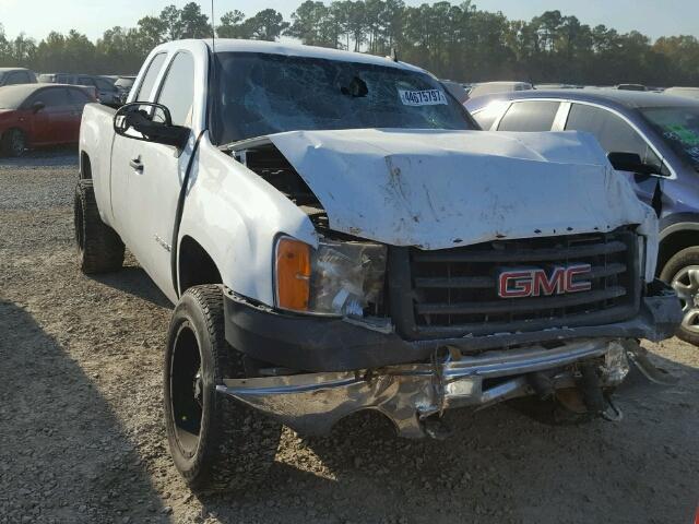 1GTR2TE38BZ195236 - 2011 GMC SIERRA K15 WHITE photo 1