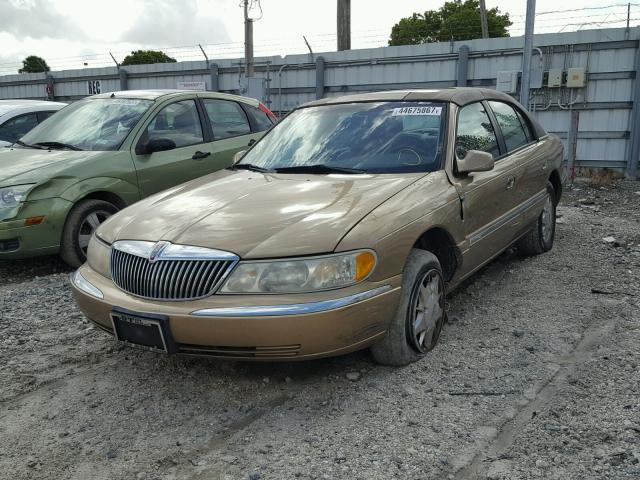 1LNLM97V1WY601558 - 1998 LINCOLN CONTINENTA GOLD photo 2