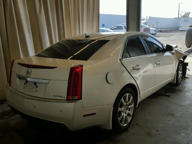 1G6DH577180172613 - 2008 CADILLAC CTS WHITE photo 4