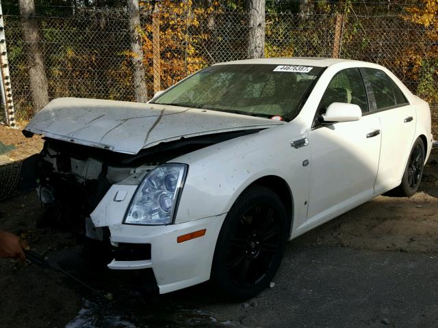 1G6DC67AX60167813 - 2006 CADILLAC STS WHITE photo 2