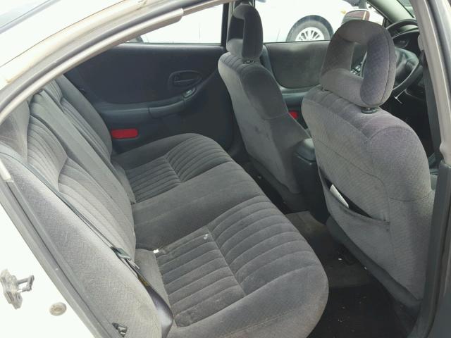 1G2WK52J93F135975 - 2003 PONTIAC GRAND PRIX WHITE photo 6