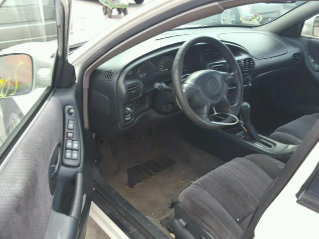 1G2WK52J93F135975 - 2003 PONTIAC GRAND PRIX WHITE photo 9