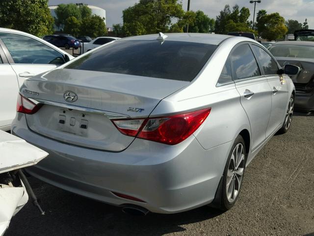 5NPEC4AB9DH598747 - 2013 HYUNDAI SONATA SE SILVER photo 4