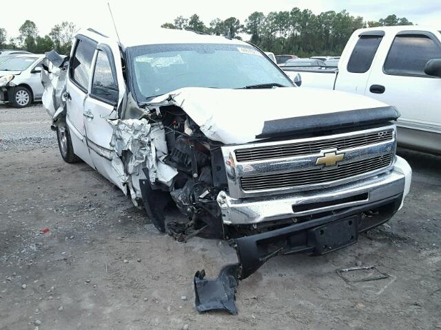 3GCPCSE08BG328064 - 2011 CHEVROLET SILVERADO WHITE photo 1