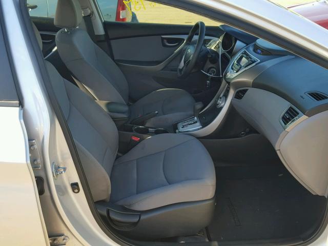 KMHDH4AE3CU253544 - 2012 HYUNDAI ELANTRA GL SILVER photo 5