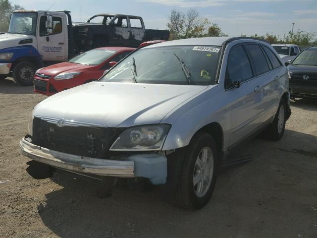 2C4GM68465R334236 - 2005 CHRYSLER PACIFICA T WHITE photo 2