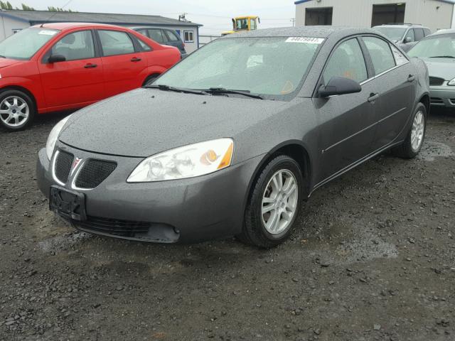 1G2ZG558X64212697 - 2006 PONTIAC G6 SE1 CHARCOAL photo 2