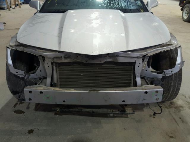 2G1FB1E38C9202598 - 2012 CHEVROLET CAMARO LT SILVER photo 9