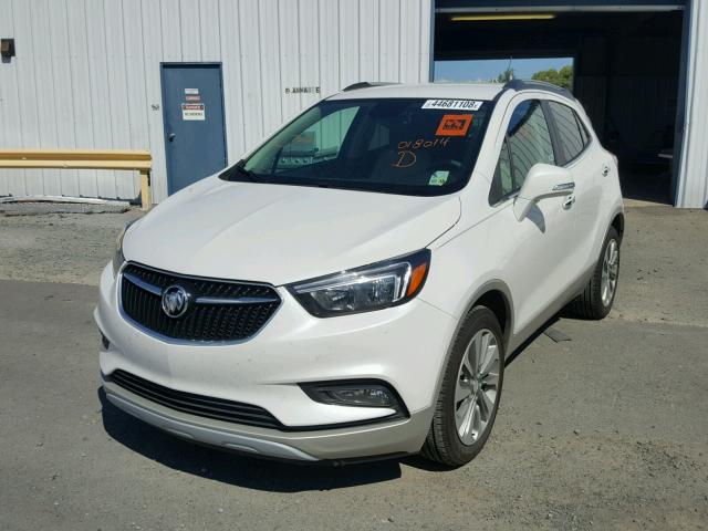 KL4CJBSB2HB018014 - 2017 BUICK ENCORE PRE WHITE photo 2