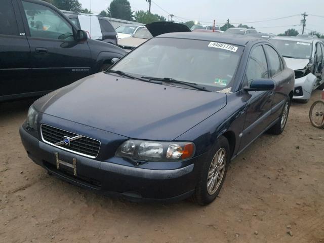 YV1RS61T442343556 - 2004 VOLVO S60 Bleu photo 2