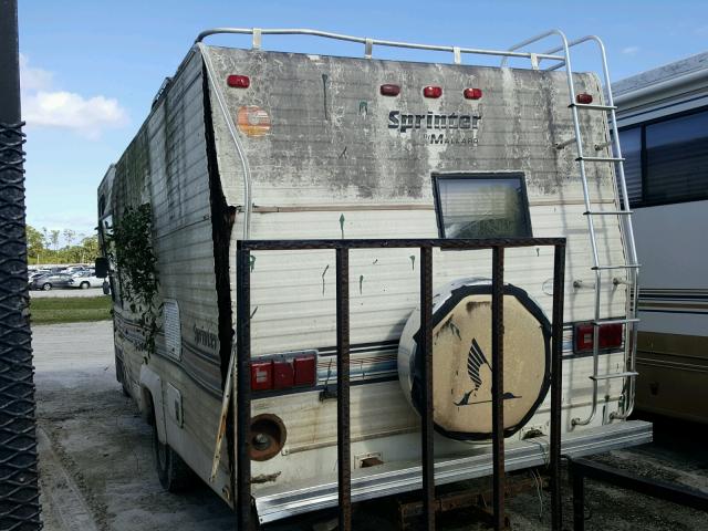 1FDKE30G6JHB52419 - 1988 FORD ECONOLINE WHITE photo 3