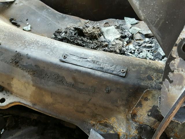 5GAKVCED3BJ120221 - 2011 BUICK ENCLAVE CX BURN photo 10