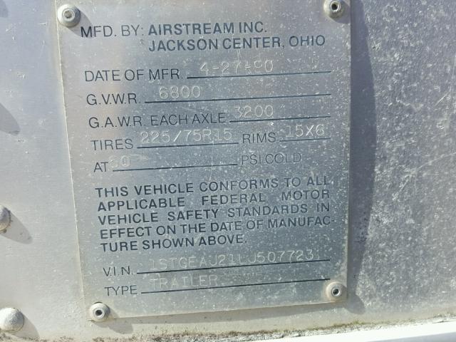 1STGEAJ21LJ507723 - 1990 AIRS EXCELLA 银色 照片 10