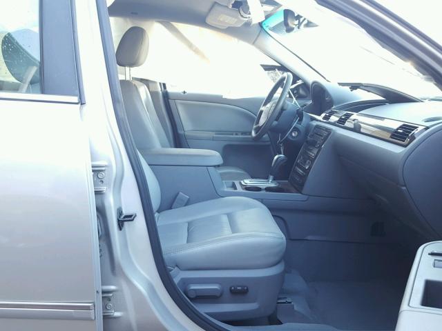 1FAHP24136G138344 - 2006 FORD FIVE HUNDR GRAY photo 5