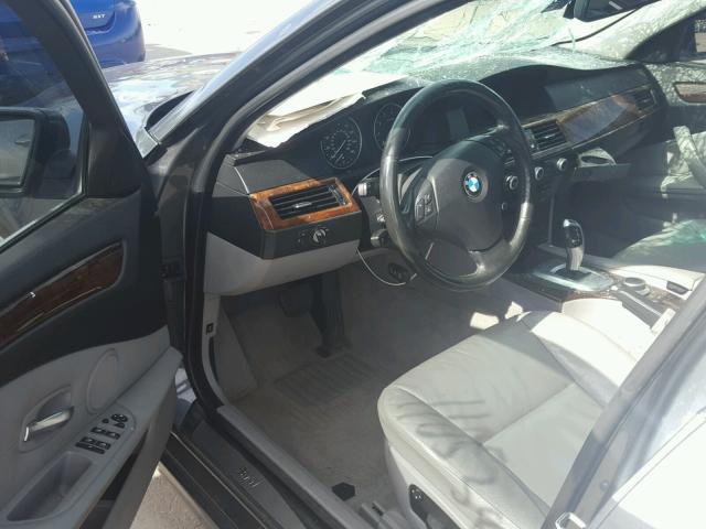 WBANV13568BZ48582 - 2008 BMW 528 XI BLUE photo 9