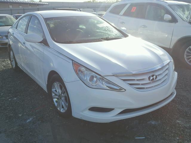 5NPEB4AC5BH267995 - 2011 HYUNDAI SONATA WHITE photo 1