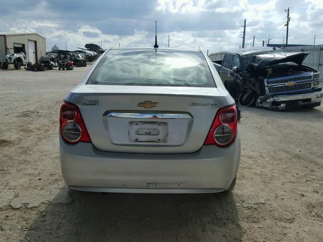 1G1JC5SHXD4110377 - 2013 CHEVROLET SONIC LT SILVER photo 10