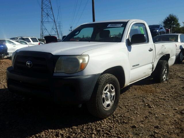 5TENX22N88Z525258 - 2008 TOYOTA TACOMA WHITE photo 2