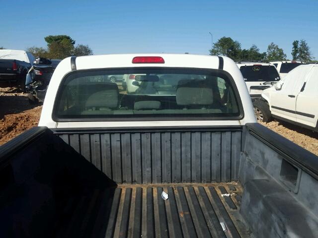 5TENX22N88Z525258 - 2008 TOYOTA TACOMA WHITE photo 6