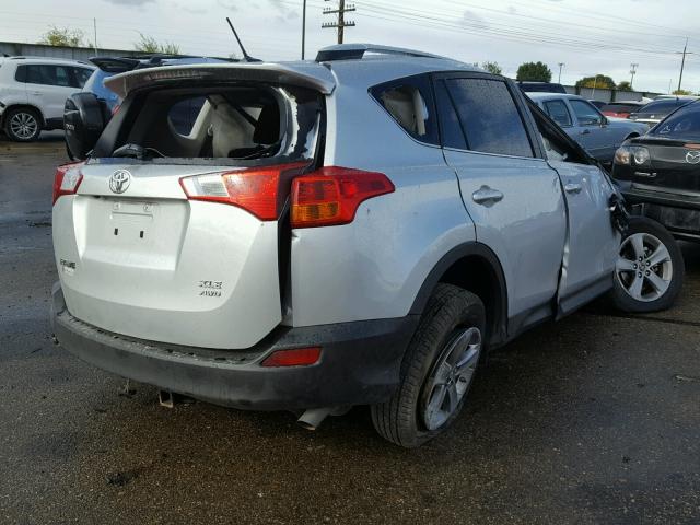 JTMRFREV6FD170511 - 2015 TOYOTA RAV4 SILVER photo 4