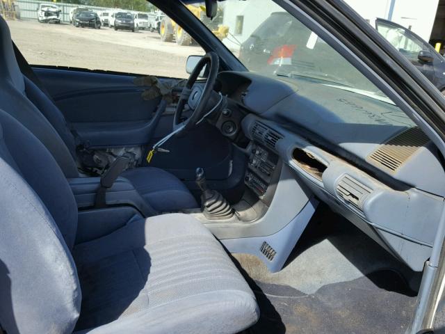 1G1JC1448R7361665 - 1994 CHEVROLET CAVALIER V WHITE photo 5