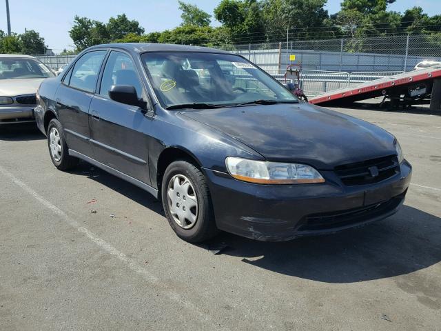 1HGCF8649YA109374 - 2000 HONDA ACCORD DX BLACK photo 1