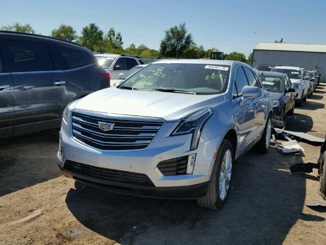 1GYKNERS3HZ312567 - 2017 CADILLAC XT5 PREMIU BLUE photo 2