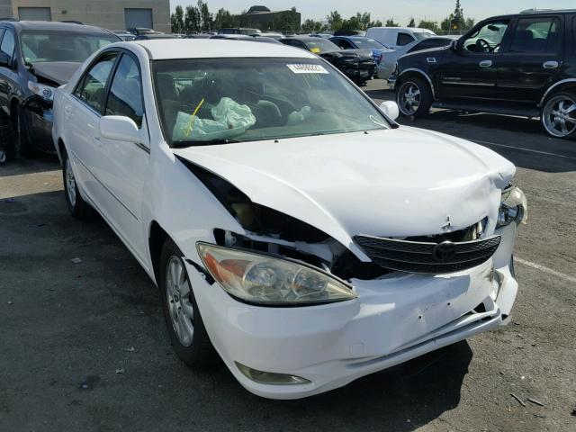 JTDBE32K730226230 - 2003 TOYOTA CAMRY LE WHITE photo 1