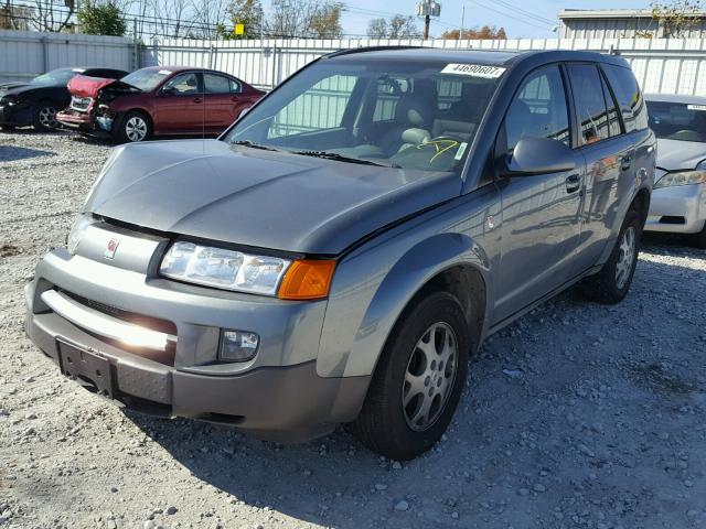 5GZCZ53455S852790 - 2005 SATURN VUE GRAY photo 2