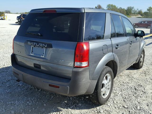 5GZCZ53455S852790 - 2005 SATURN VUE GRAY photo 4