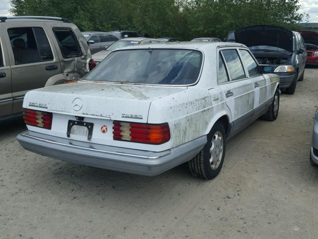 WDBCB25D1GA264832 - 1986 MERCEDES-BENZ 300 SDL WHITE photo 4