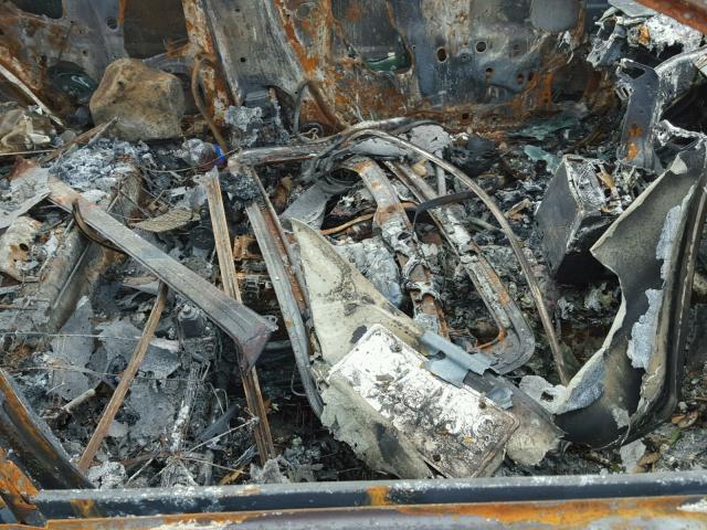 JH4KB16525C014756 - 2005 ACURA RL BURN photo 5