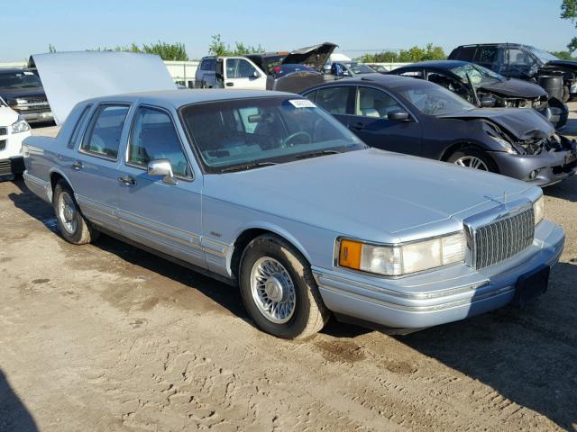 1LNLM82W8PY687835 - 1993 LINCOLN TOWN CAR S BLUE photo 1