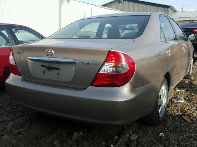 4T1BE32K72U517880 - 2002 TOYOTA CAMRY LE GOLD photo 4