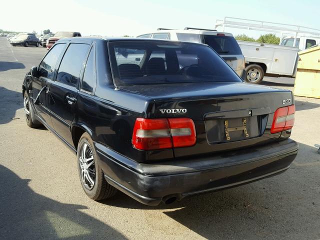 YV1LS55A6X3573977 - 1999 VOLVO S70 BLACK photo 3