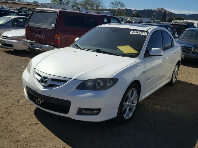 JM1BK324181147485 - 2008 MAZDA 3 S WHITE photo 2