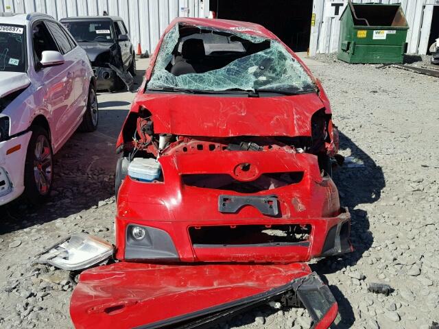 JTDJT903795232055 - 2009 TOYOTA YARIS RED photo 9