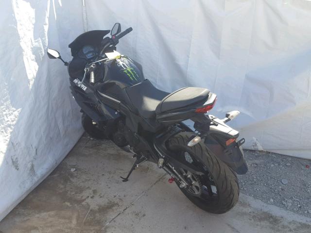 JKAEXEE15CDA03468 - 2012 KAWASAKI EX650 EC BLACK photo 3